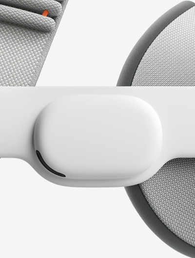 The Spatial Audio pod on the Dual Knit Band